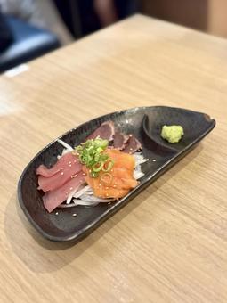 マグロサーモンカツオ マグロサーモンカツオの写真
