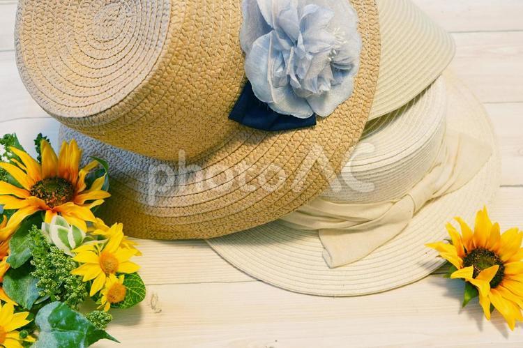 麦わら帽子　夏のイメージ 麦わら帽子,帽子,ストローハットの写真素材
