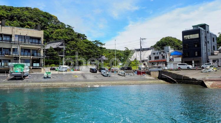 夏の鯛ノ浦・船から見る天津小湊（鴨川市） 夏,鯛の浦,鴨川市の写真素材