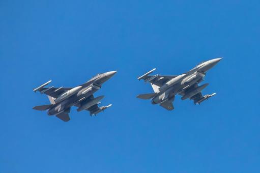 編隊飛行F-16 編隊飛行F-16の写真