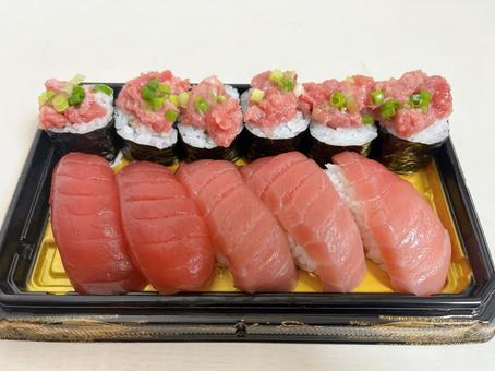 まぐろ 寿司 食べ物 まぐろ 寿司 食べ物の写真