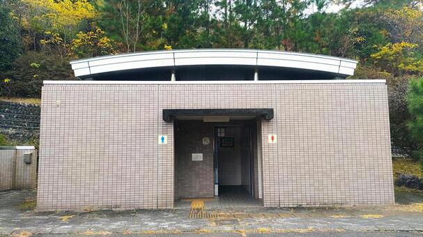 公衆トイレ トイレ,公衆トイレ,公園の写真素材