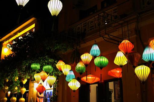 東南アジアの夜のランタン 東南アジアの夜のランタンの写真