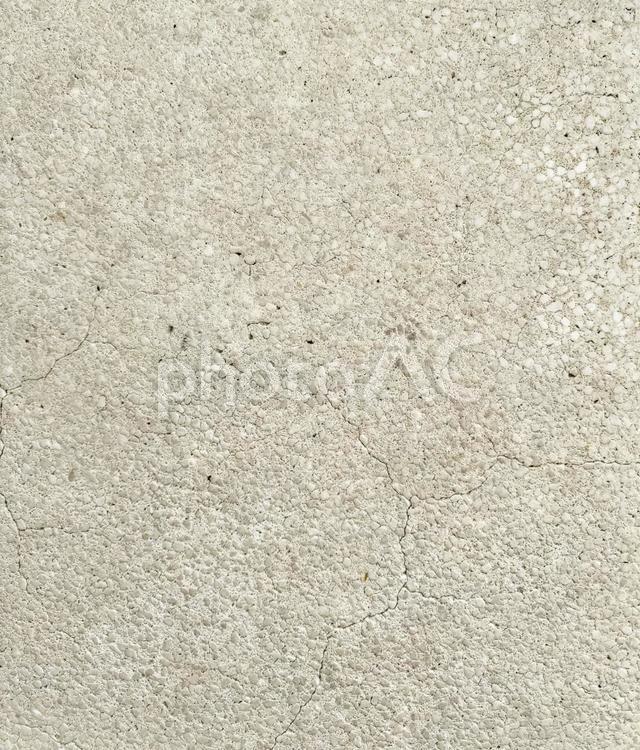 割れの表情が特徴的な壁面イメージ 壁,イメージ,背景の写真素材
