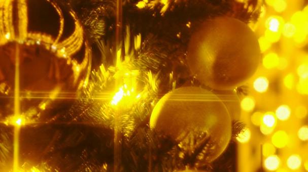 キッラキラ！クリスマスシーズン到来！ クリスマス,イルミネーション,ライトアップの写真素材