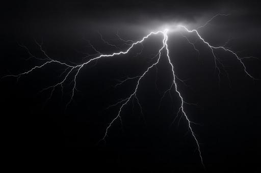 雷 雷の写真
