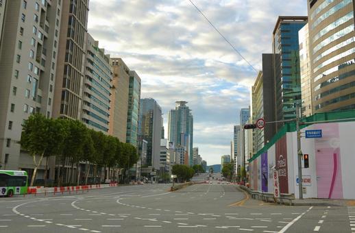 早朝のソウル・清潭洞 早朝のソウル・清潭洞 ソウル,韓国,清潭洞の写真素材