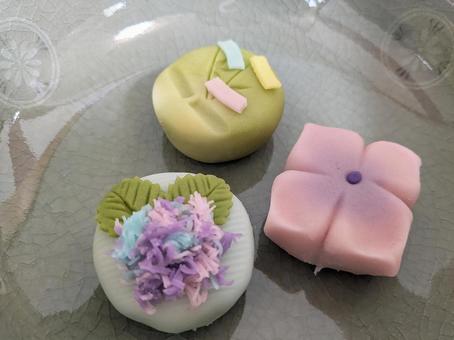 茶道の主菓子 梅雨 初夏 6月 7月 茶道の主菓子 梅雨 初夏 6月 7月 お稽古,茶道,表千家の写真素材