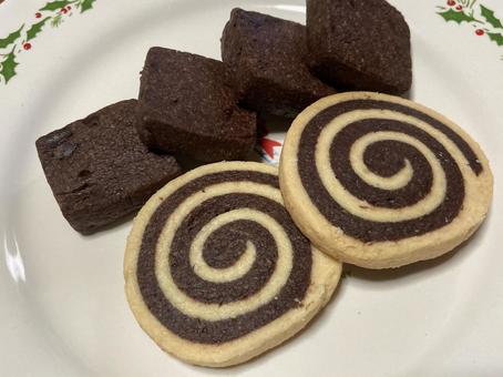 ぐるぐるクッキー〜ショコラクッキー クッキー,焼菓子,スイーツの写真素材