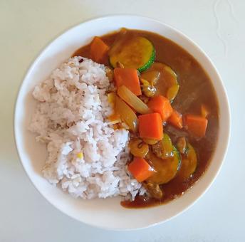 家のカレーライス カレーライス,カレー,ライスカレーの写真素材