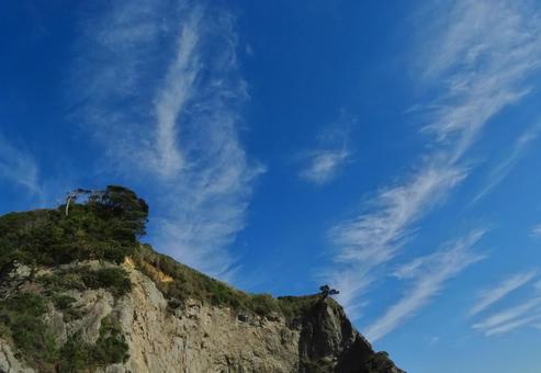 江の島からの青空 江の島,青空,岸壁の写真素材