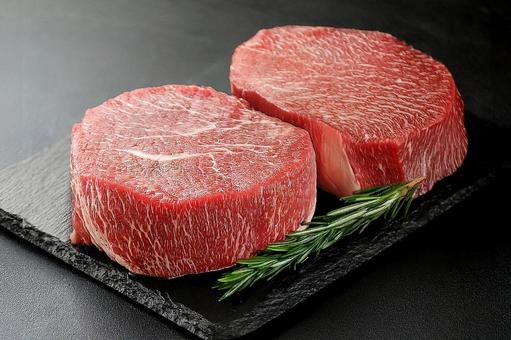 牛肉_ヒレステーキ用 牛肉_ヒレステーキ用の写真