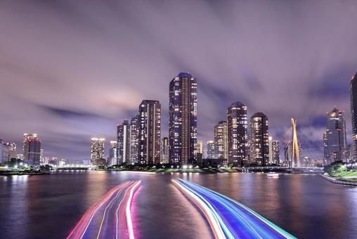 隅田川佃島夜景 隅田川佃島夜景 夜景,タワーマンション,ライトアップの写真素材
