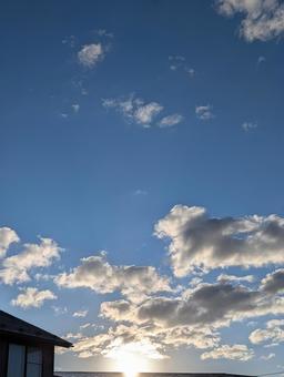 朝焼け 朝焼け 朝焼け,朝日,朝の写真素材