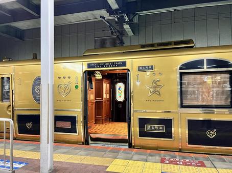 或る列車 或る列車 或る列車,jr九州,観光列車の写真素材