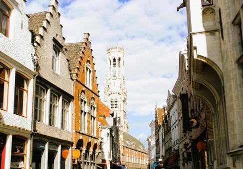 ブルージュの街並み（鐘楼がみえる） ブルージュ,街並み,鐘楼の写真素材