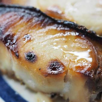 Photo, grilled fish, up, looks delicious, 