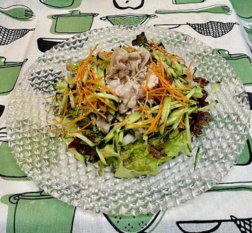 冷しゃぶサラダ 冷しゃぶサラダの写真