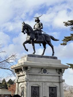 25_1111_伊達政宗像01 宮城県,仙台市,青葉城の写真素材