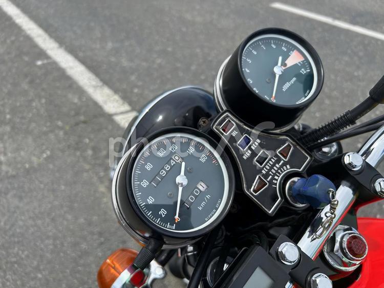 古いバイクのメーター周り メーター,スピードメーター,タコメーターの写真素材