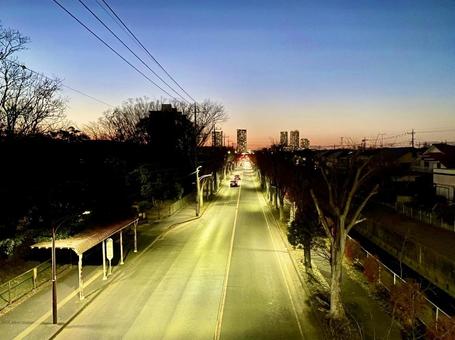 夕暮れの街並み 夕暮れの街並みの写真