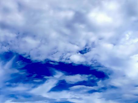 モコモコ雲 モコモコ雲の写真
