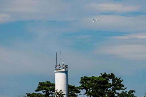ブルーインパルス展示飛行(30) ブルーインパルス,展示飛行,松島湾上空の写真素材