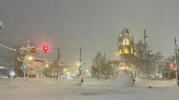 吹雪と教会 吹雪と教会 教会,吹雪,雪の写真素材