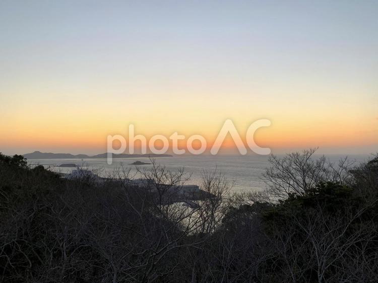海に沈む夕日 夕日,夕方,夕焼けの写真素材