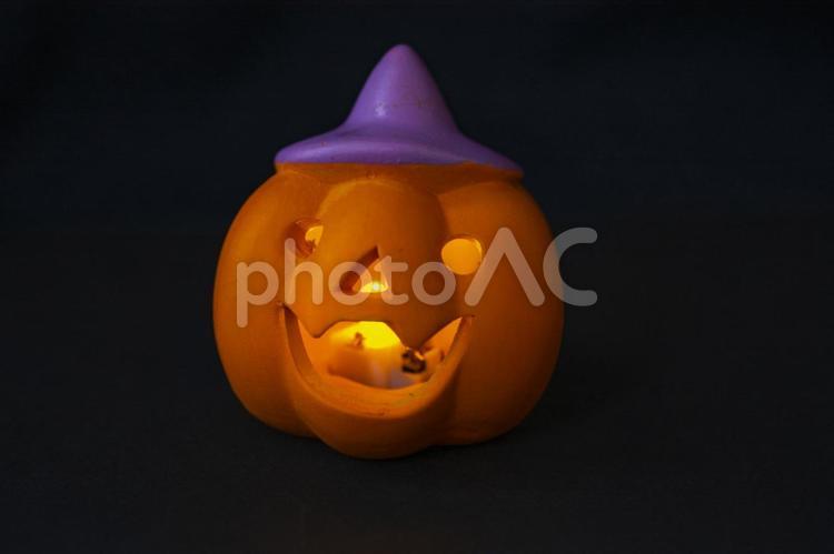 ハロウィンの小物　ハロウィン背景　ライト ハロウィン,かぼちゃ,カボチャの写真素材