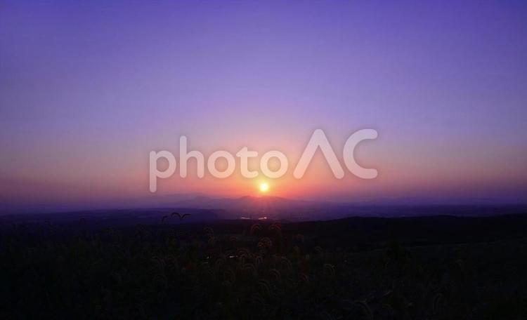 夕暮れ 夕陽,夕暮れ,太陽の写真素材