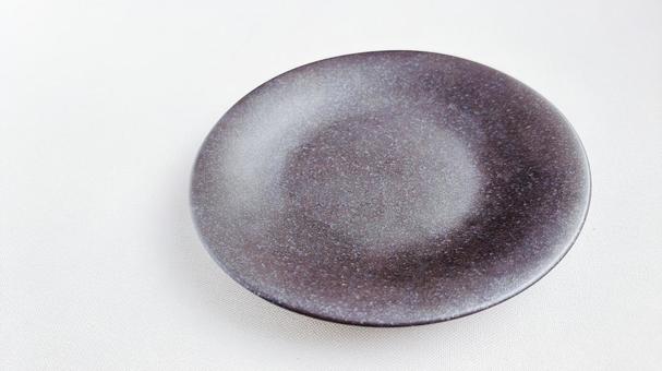 平たいお皿(グレー・大) 平たいお皿(グレー・大) 黒,器,食器の写真素材