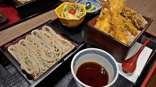 天重とそばセット 天重とそばセット 天重,天丼,天丼セットの写真素材