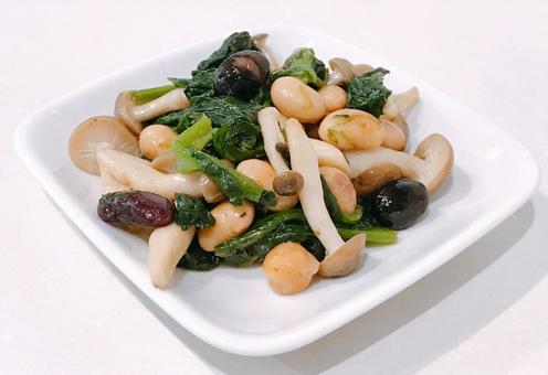ほうれん草しめじ炒め ほうれん草しめじ炒め ほうれん草しめじ炒め,ほうれん草シメジ炒め,しめじ炒めの写真素材