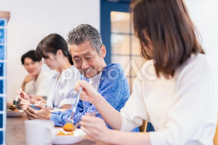 ライフスタイル パスタ,ビジネスシーン,レストランの写真素材