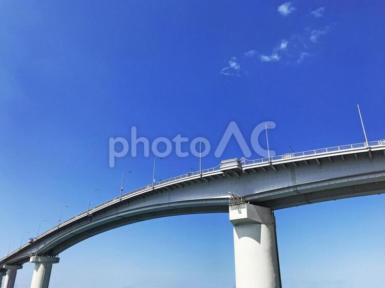 爽やかな青空と大きな橋 橋,空,青空の写真素材