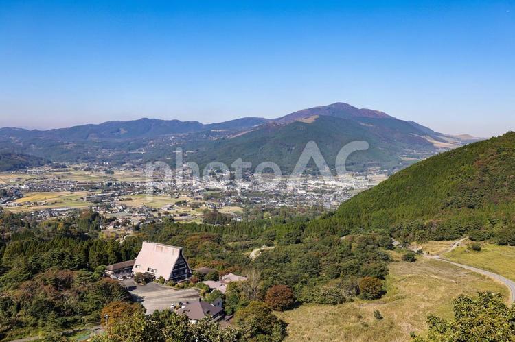 狭霧台（さぎりだい）展望所から湯布院 狭霧台,展望台,湯布院の写真素材