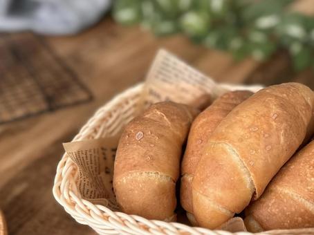 塩パン 塩パン,パン,焼きたてパンの写真素材