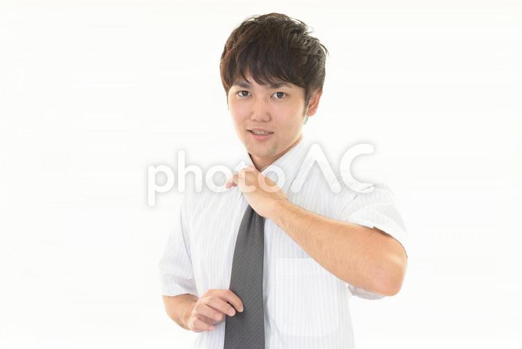 身だしなみを整える男性 男性,ビジネス,ビジネスマンの写真素材