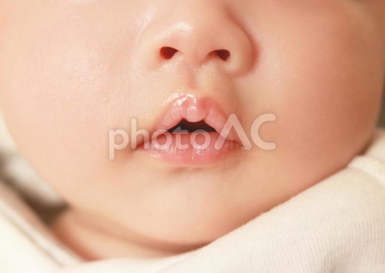 赤ちゃんのくちびる 0歳,くちびる,こどもの写真素材