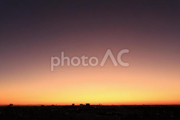 朝焼け　日の出　dawn  朝焼け,夜明け,朝焼け雲の写真素材