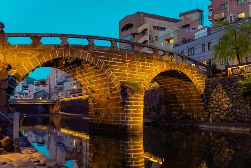 【長崎】眼鏡橋のライトアップ 【長崎】眼鏡橋のライトアップ 眼鏡橋,長崎,港町の写真素材