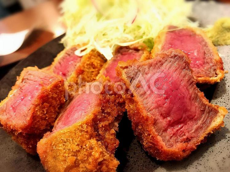 牛かつ　イメージ lunch,おいしい,おしゃべりの写真素材
