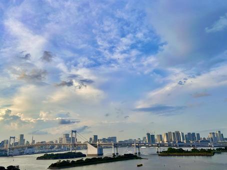 晴れた日の東京お台場の景色 晴れた日の東京お台場の景色の写真