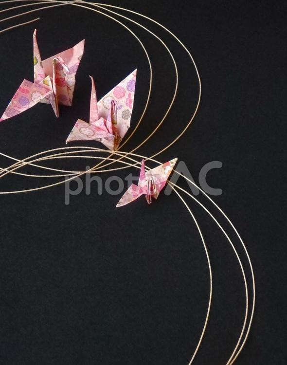 伝統美　水引、折鶴の和風デザイン お正月,背景,正月飾りの写真素材