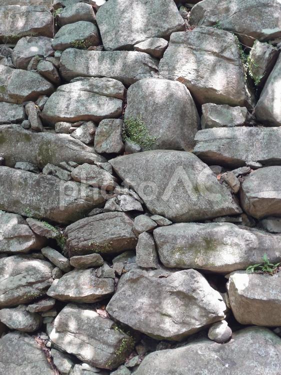 自然石で組まれた石垣 石垣,石,岩の写真素材