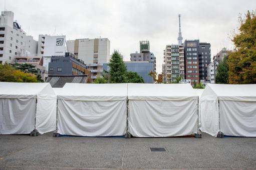 白いテント 白いテント,テント,イベントの写真素材