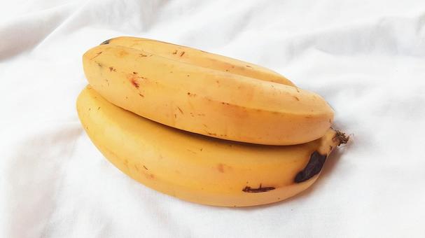 痛み始めているバナナ・1 バナナ,果物,食べ物の写真素材