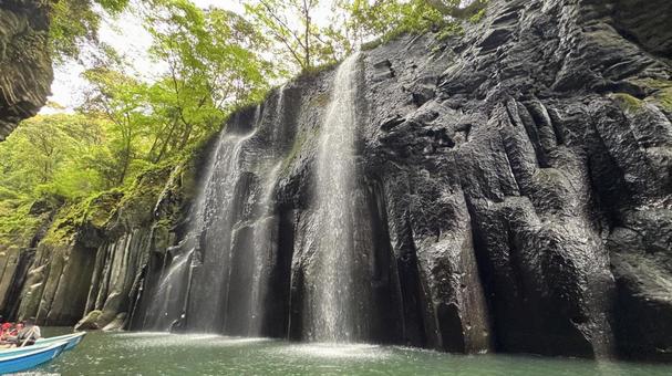 高千穂峡の真名井の滝 高千穂峡の真名井の滝の写真