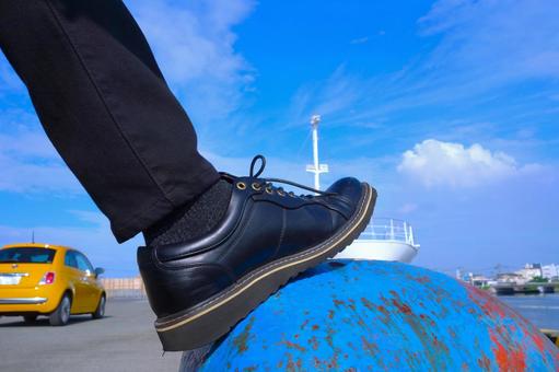 港、イタ車、SHOES 港,係船柱,ビットの写真素材